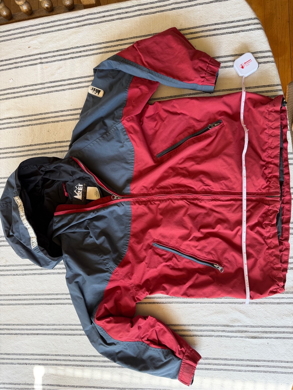 REI Two-Tone Red and Gray Hooded Shell Jacket Boys 8/10